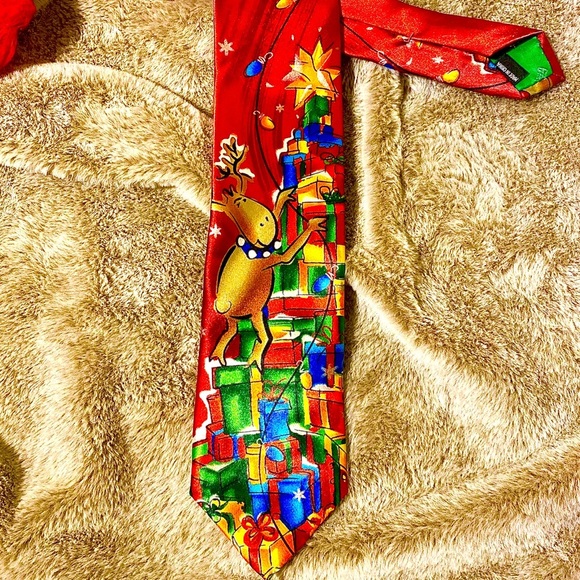 M Garcia Merry Christmas Collection 62 Necktie - Picture 2 of 5